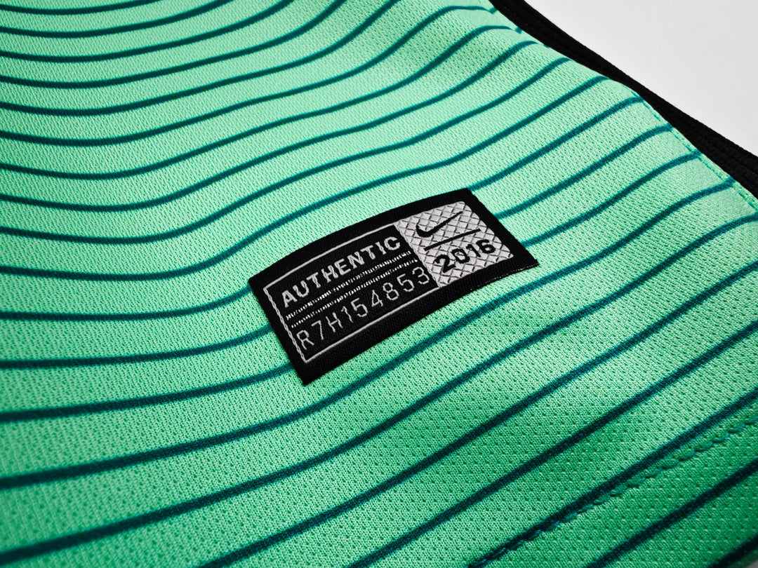 Barcelona 16/17 Third Retro Shirt