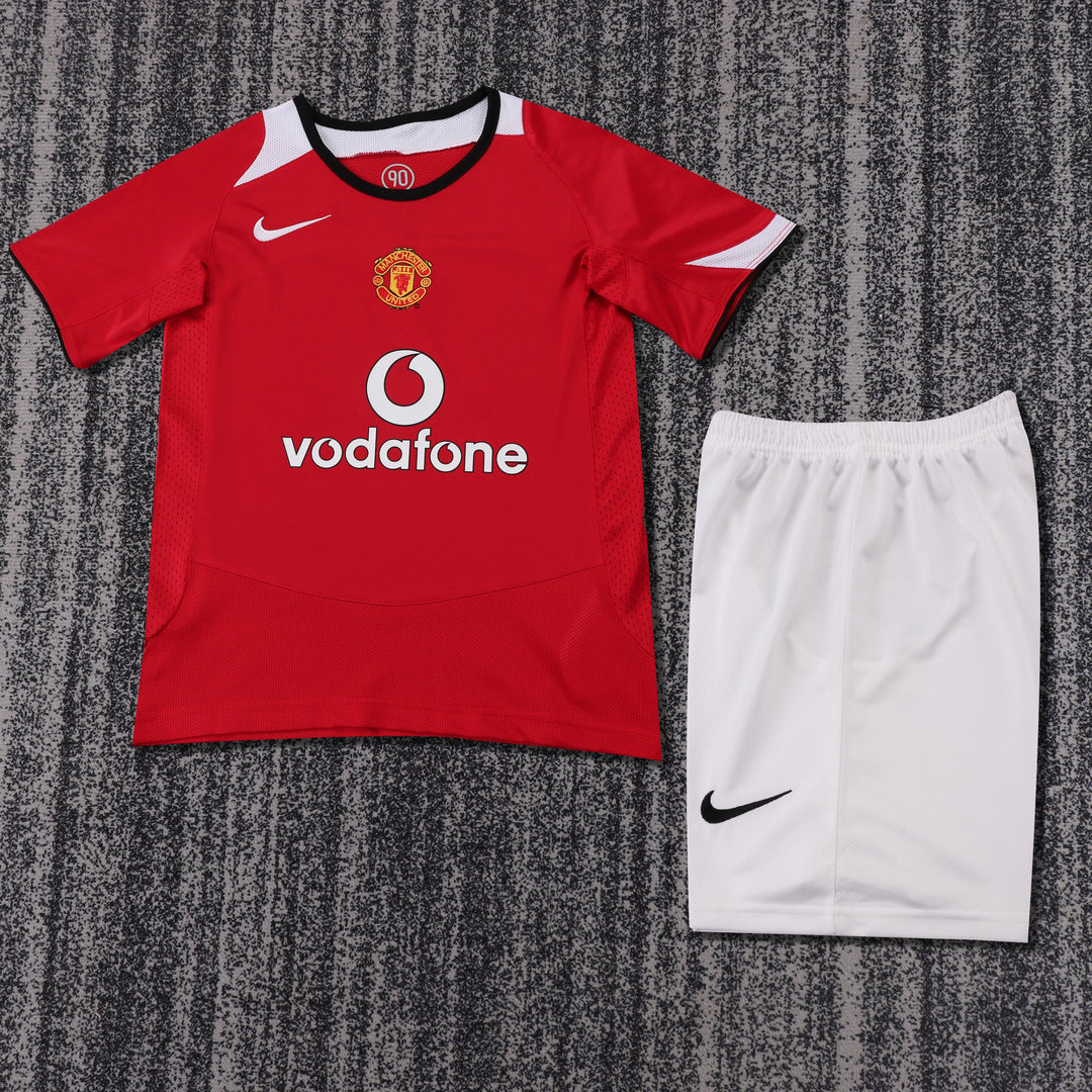 Manchester United 05/06 Children's Home Retro Set