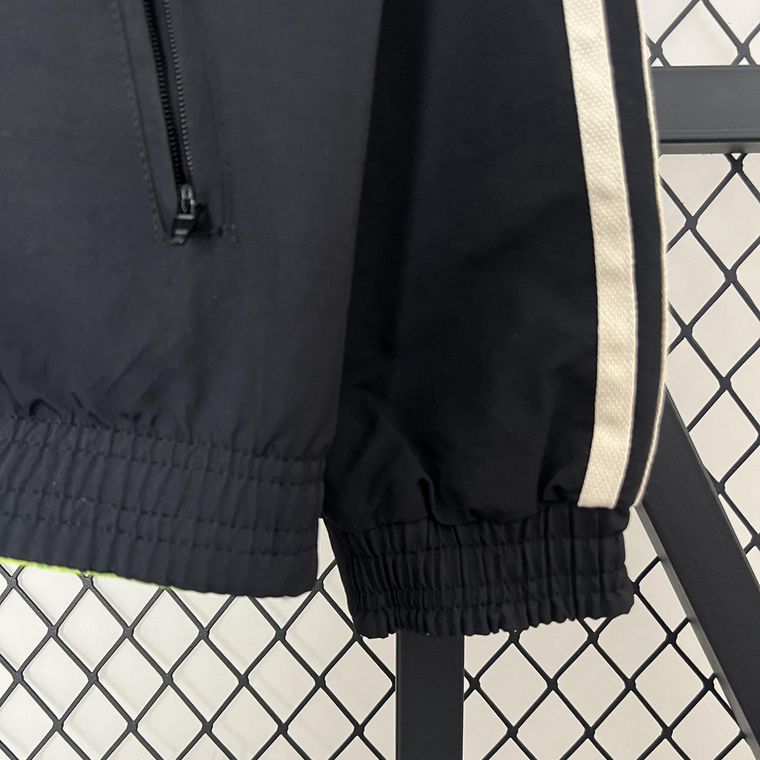 Manchester United Reversible Windbreaker Jacket - Dark Green/Black