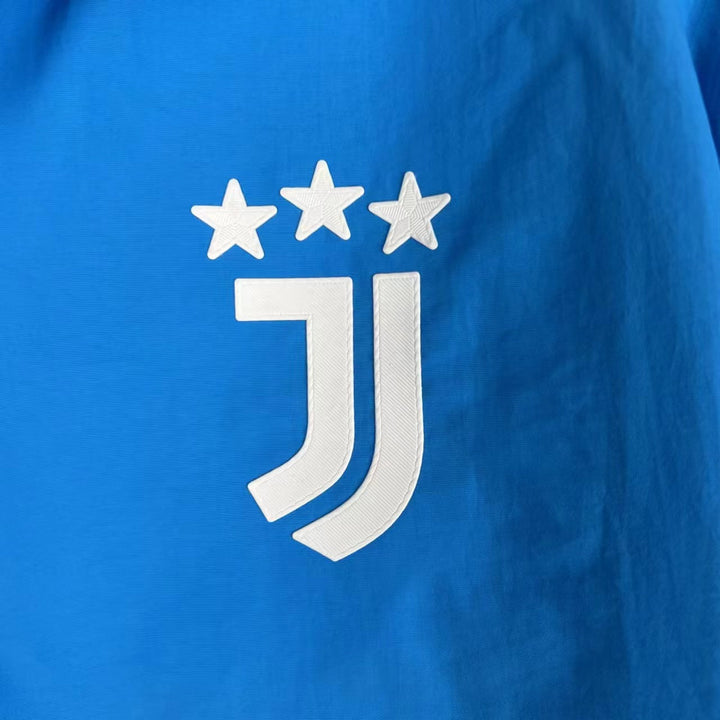 Juventus Reversible Windbreaker Jacket - Light Blue