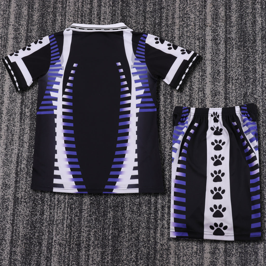 Real Madrid 97/98 Children's Third Retro Set