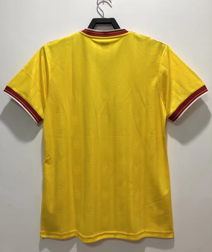 Liverpool 1985/86 Third Retro Shirt