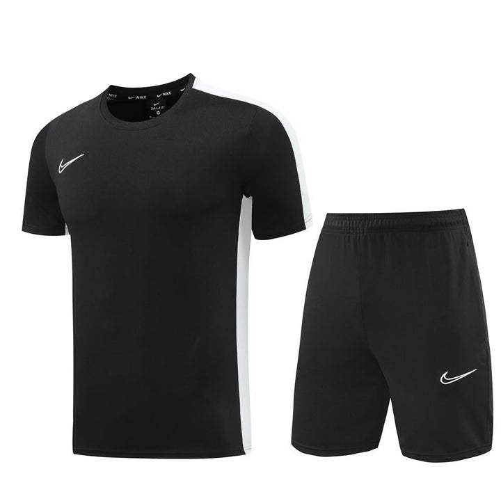 Nike Training Kit - Black II