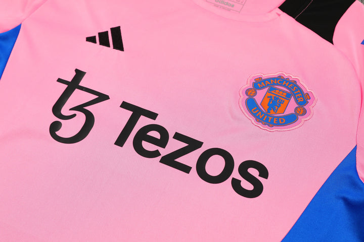 Manchester United 2024/25 Training Shirt - Light Pink
