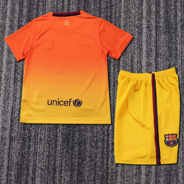 Barcelona 12/13 Children's Away Retro Set