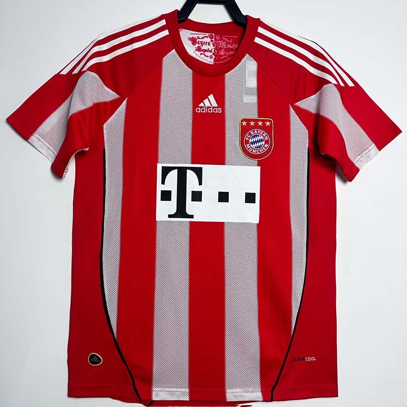 Bayern Munich 2010/11 Home Retro Shirt