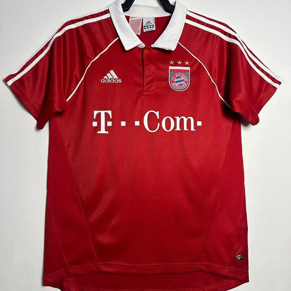 Bayern Munich 2005/06 Home Retro Shirt