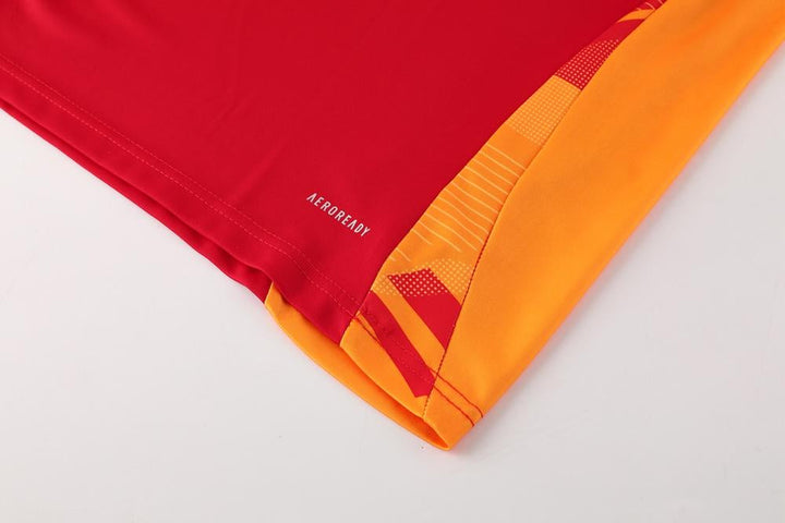 Adidas Training Kit - Red/Orange