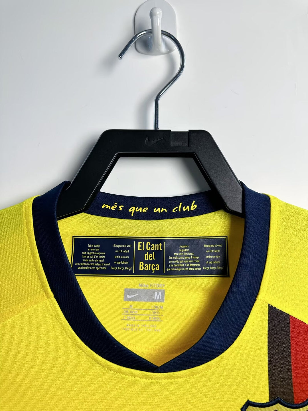 Barcelona 08/09 Away Retro Shirt - Long Sleeve