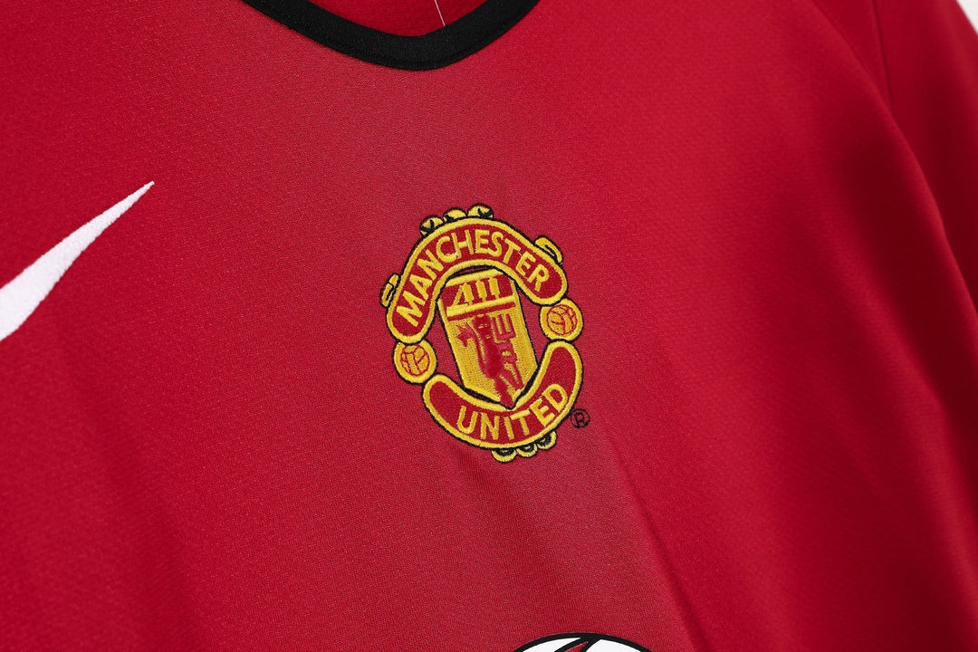 Manchester United 04/06 Home Retro Shirt