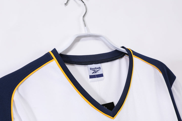 Liverpool 01/02 Away Retro Shirt