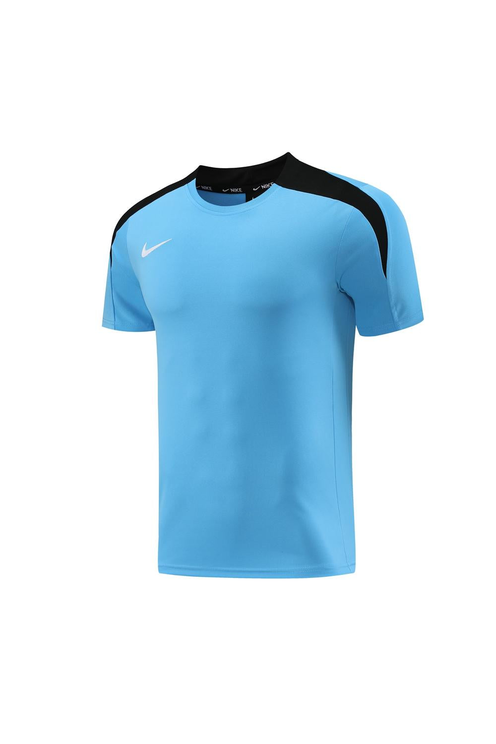 Nike Training Shirt - Light Blue