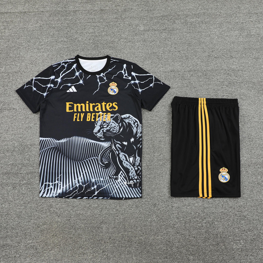 Real Madrid 2024/25 Training Kit - Black/White