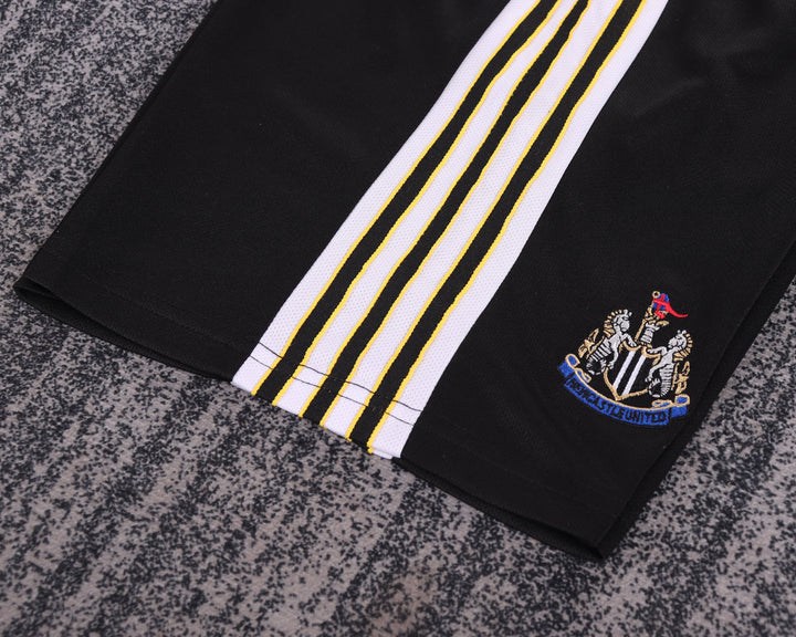 Newcastle 97/99 Children's Home Retro Set