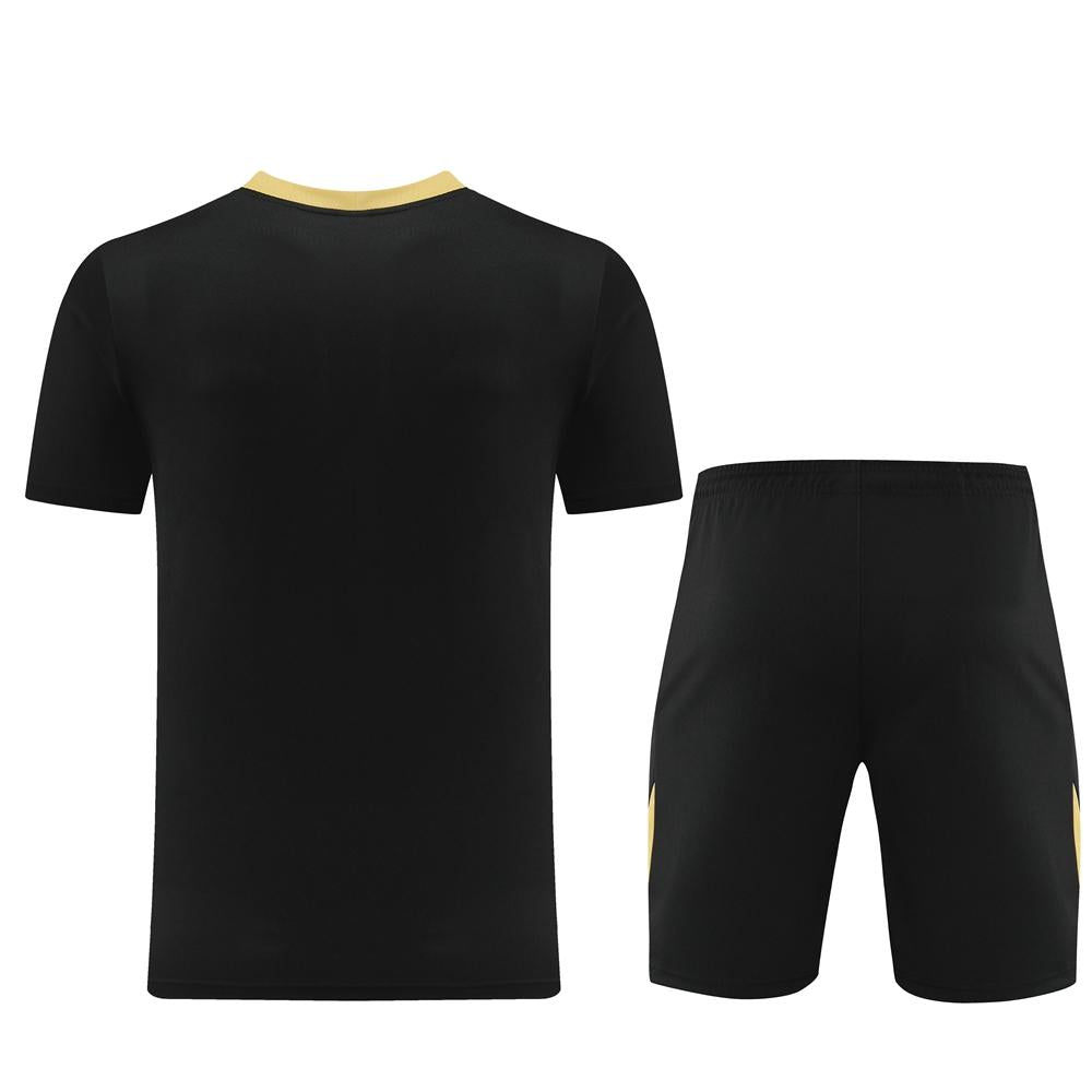 Nike Training Kit - Black/Gold