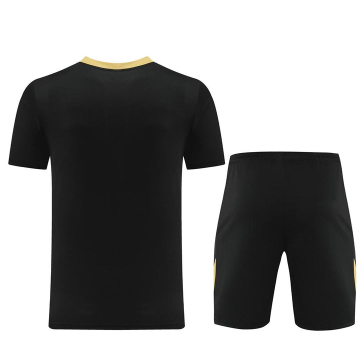 Nike Training Kit - Black/Gold