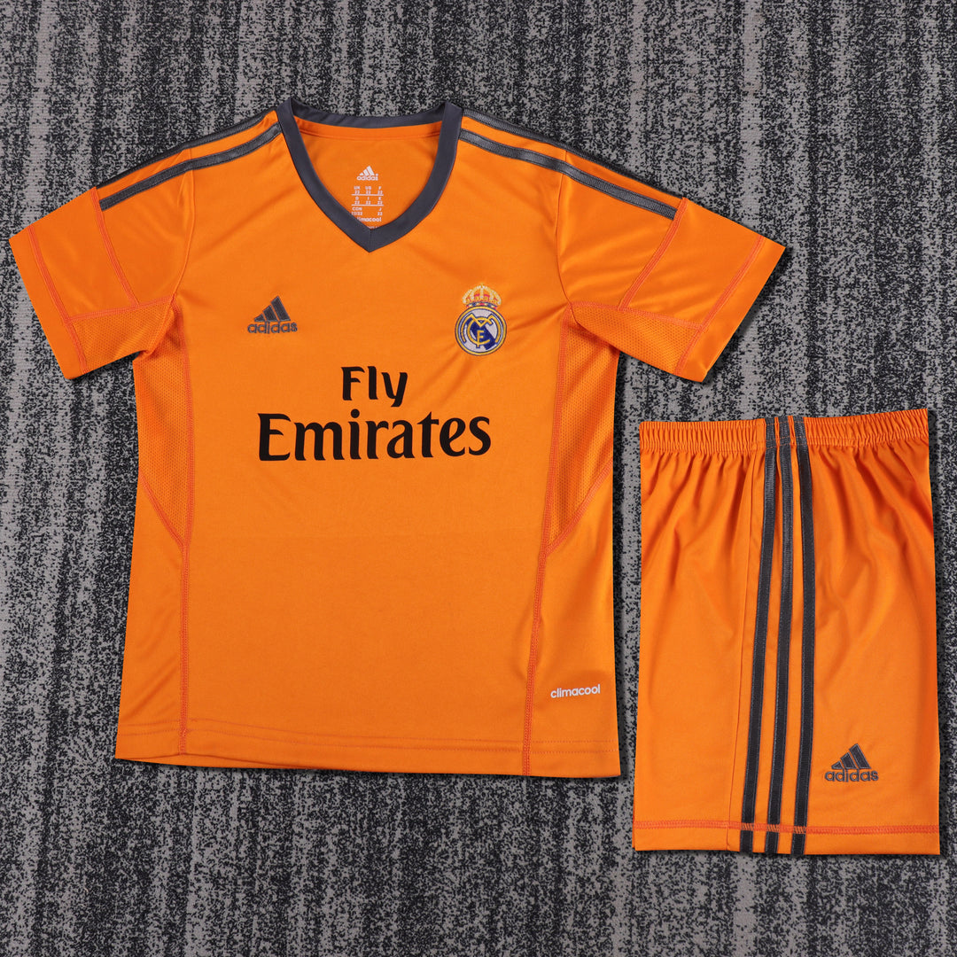 Real Madrid 13/14 Children's Third Retro Set
