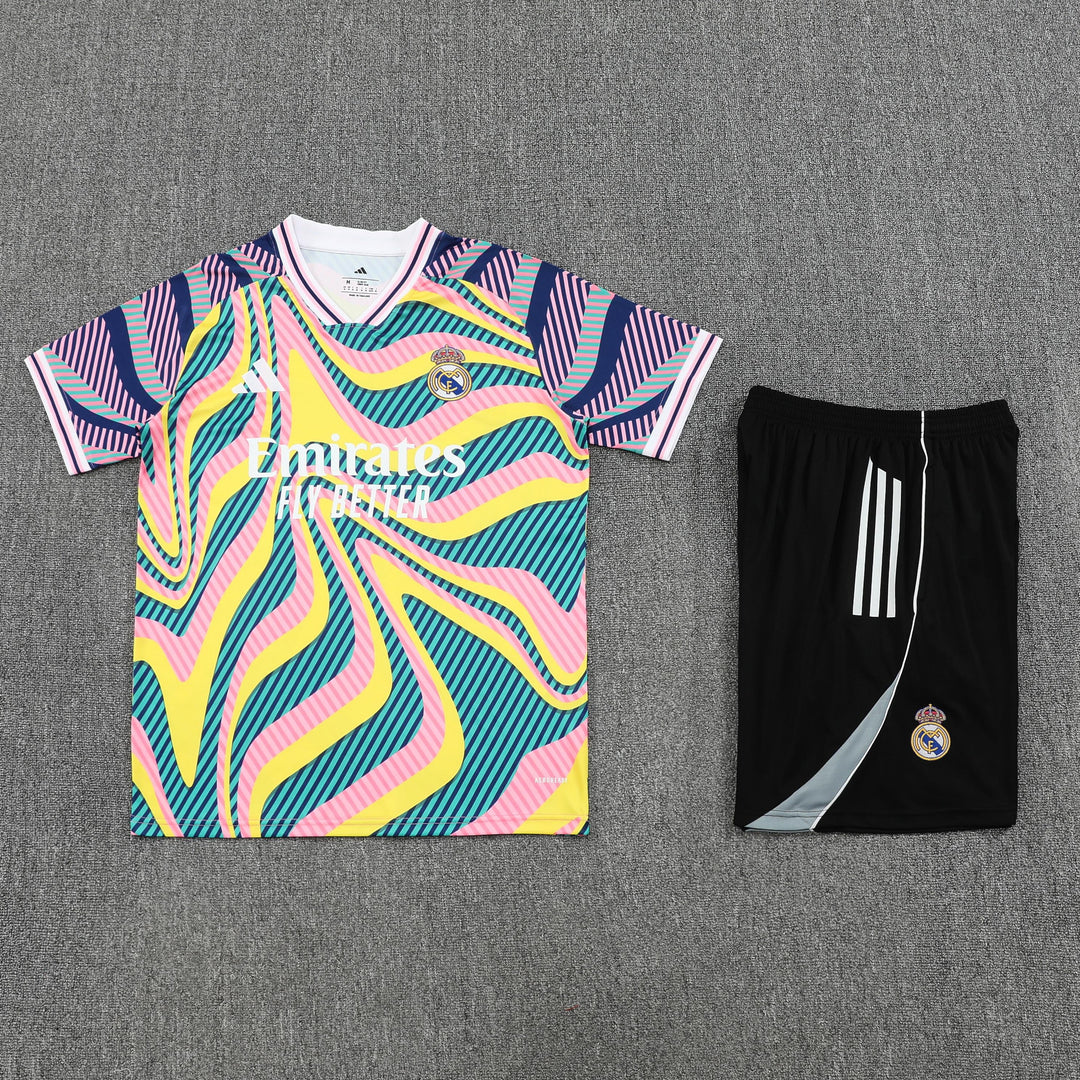 Real Madrid 2025/26 Training Kit - Pink/Green