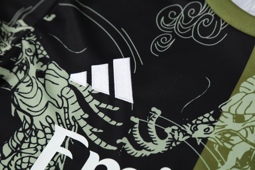 Real Madrid 2025/26 Training Shirt - Black/Moss Green