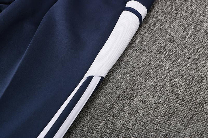 Training Set - Navy Blue/White