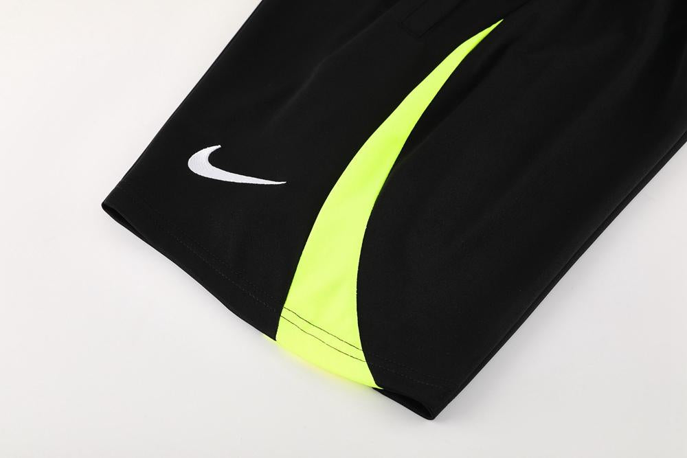 Nike Training Kit - Neon Green