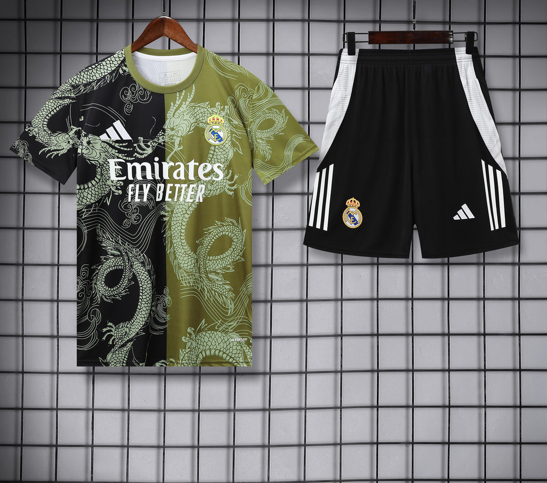 Real Madrid 2025/26 Training Kit - Black/Moss Green