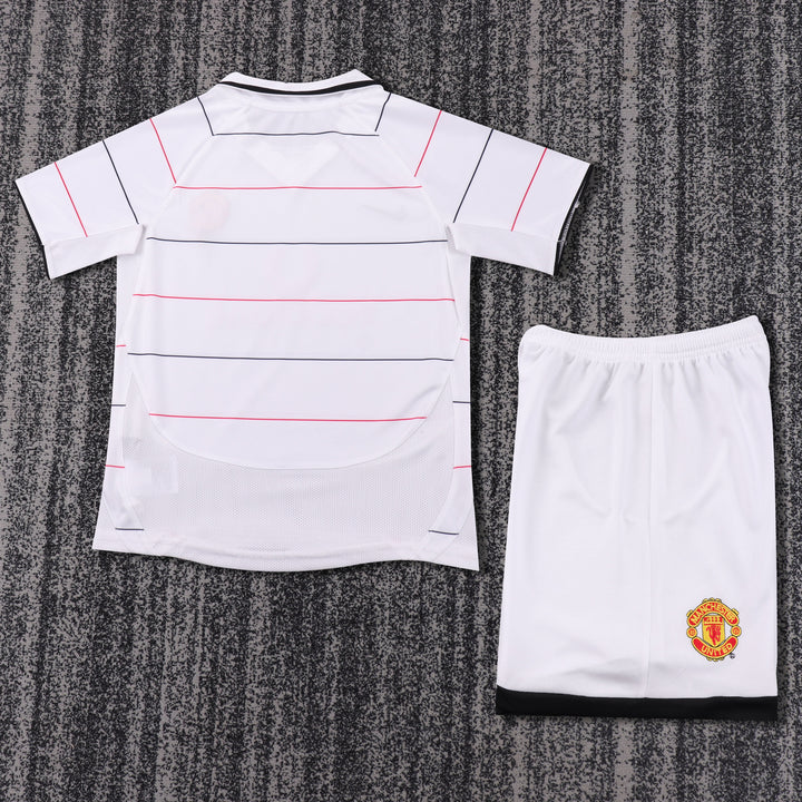 Manchester United 03/05 Children's Third Retro Set