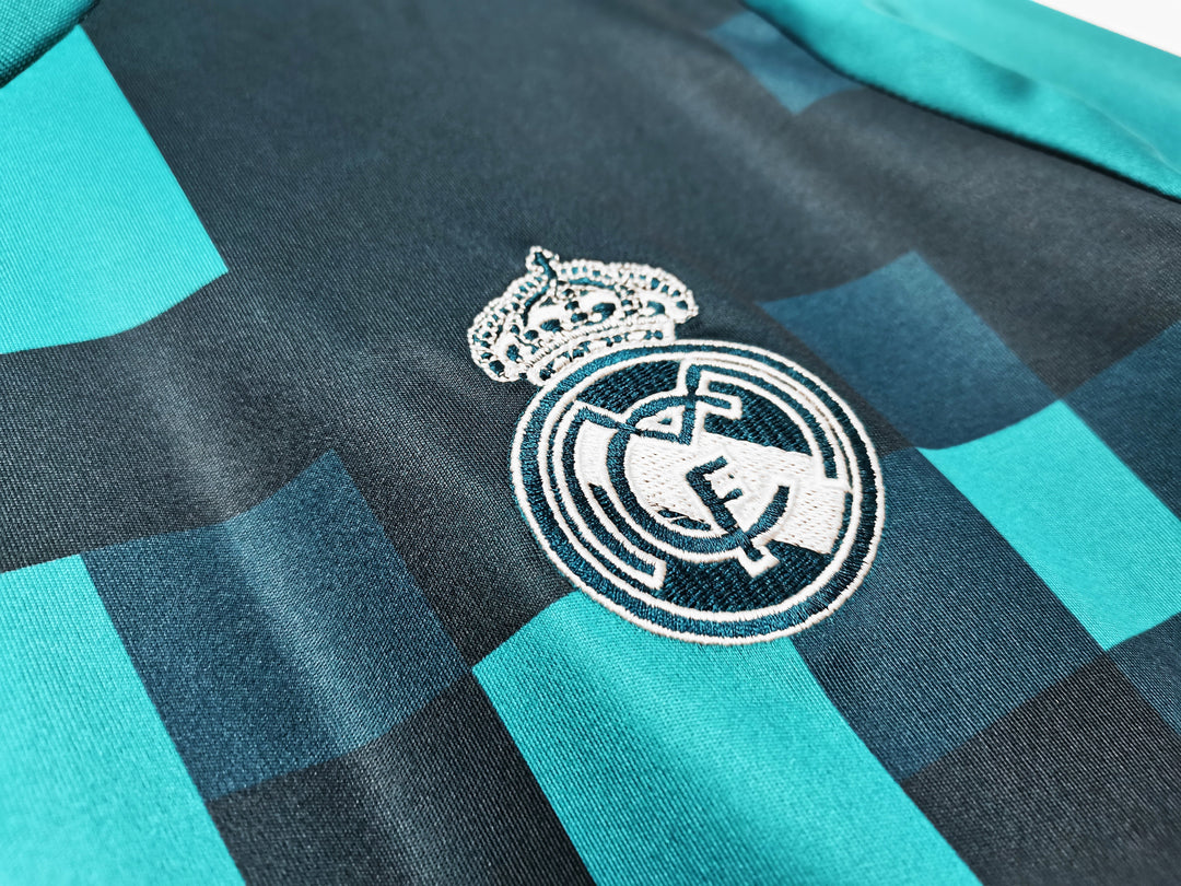 Real Madrid 17/18 Third Retro Shirt - Long Sleeve