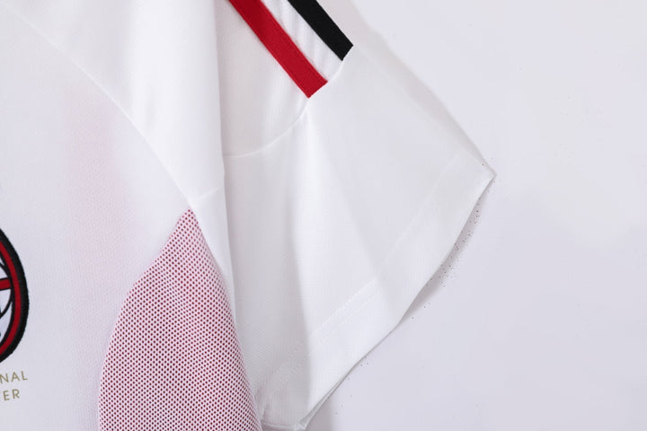 Milan 02/03 Away Retro Shirt