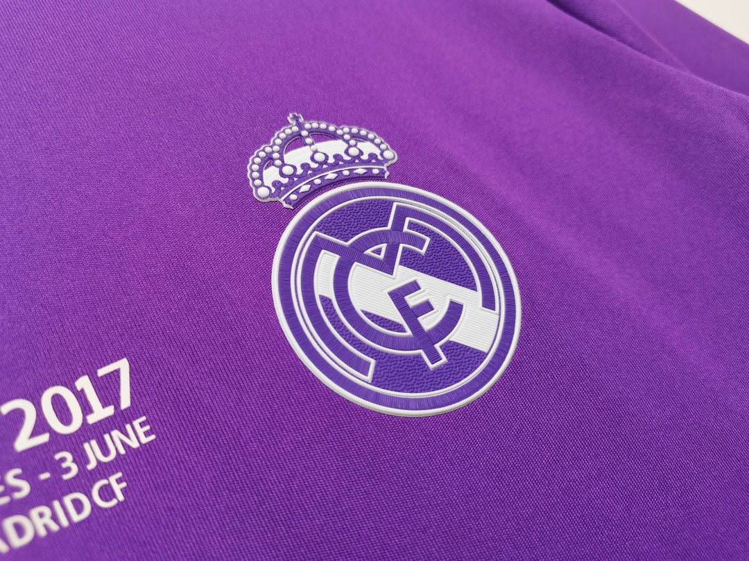 Real Madrid 16/17 Away Retro Shirt
