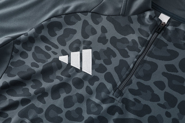Adidas Training Set – Dark Gray
