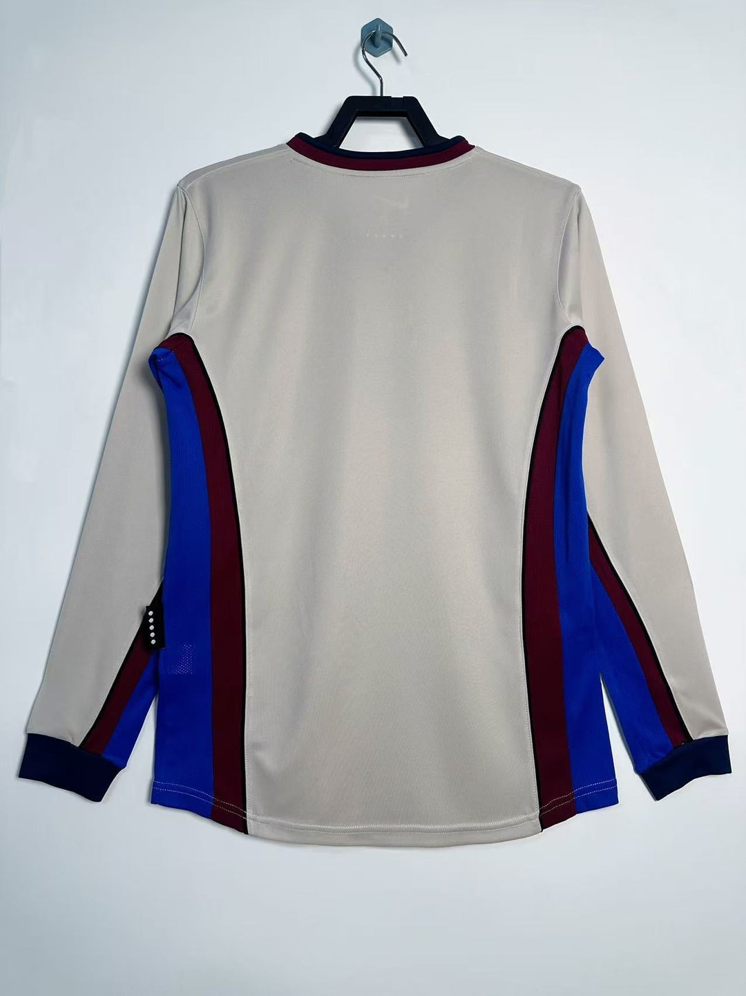 Barcelona 1998/99 Away Retro Shirt - Long Sleeve