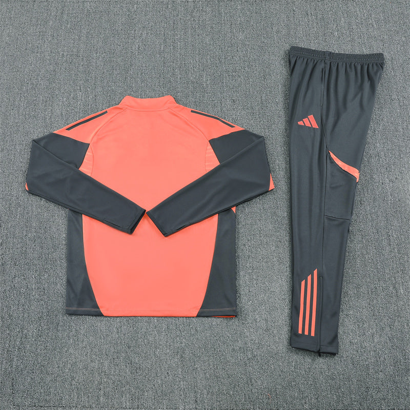 Bayern Munich Training Set 2025/26 - Orange Jacket