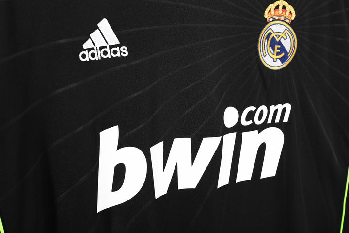 Real Madrid 10/11 Away Retro Shirt
