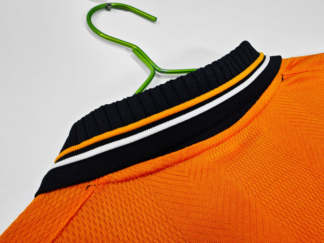 Valencia 99/00 Away Retro Shirt