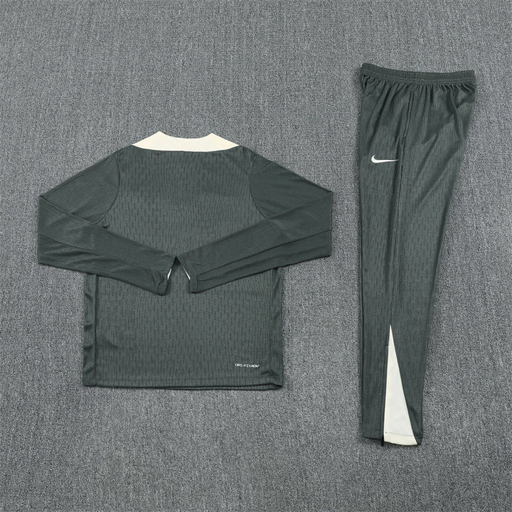 Chelsea Training Set 2025/26 - Dark Grey