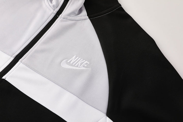 Nike Set –  White/Black