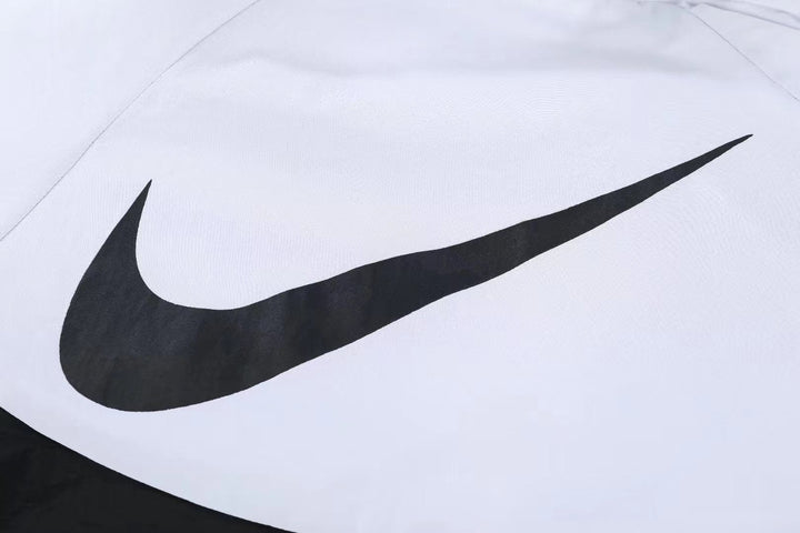 Nike Windbreaker Jacket - White/Black
