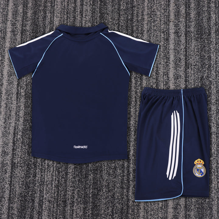 Real Madrid 05/06 Children's Away Retro Set