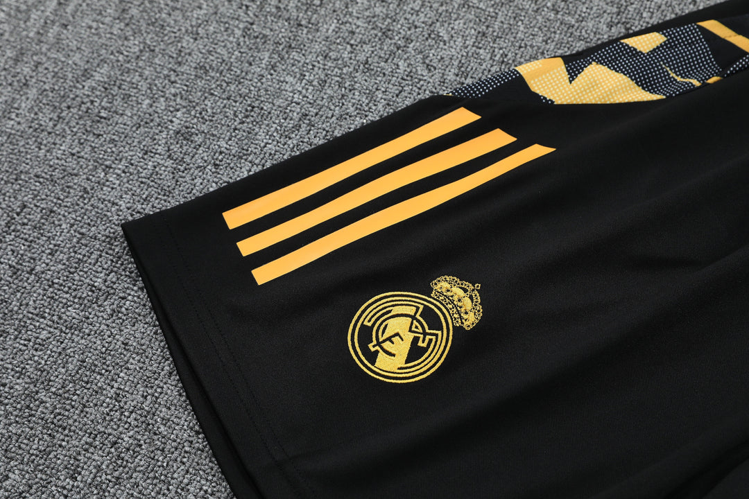 Real Madrid 2024/25 Training Short - Black/Yellow