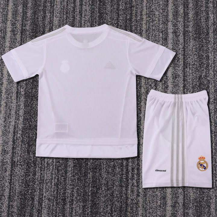 Real Madrid 15/16 Children's Home Retro Set