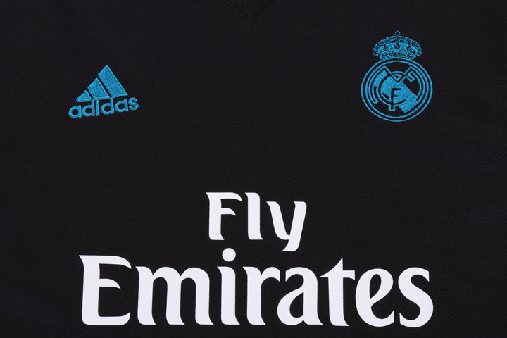 Real Madrid 17/18 Children's Away Retro Set