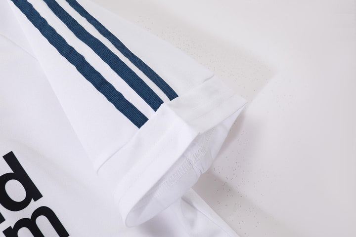 Real Madrid 01/02 Home Retro Shirt