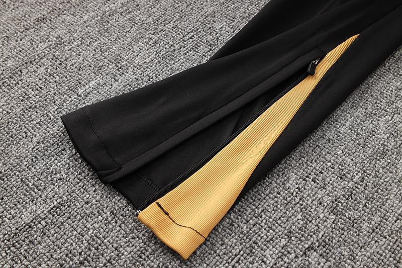 Nike Training Set - Black/Golden