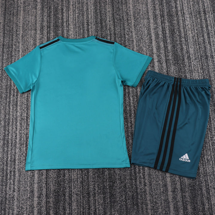 Real Madrid 17/18 Children's Third Retro Set