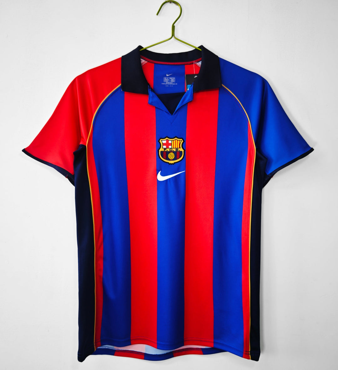 Barcelona 01/02 Home Retro Shirt