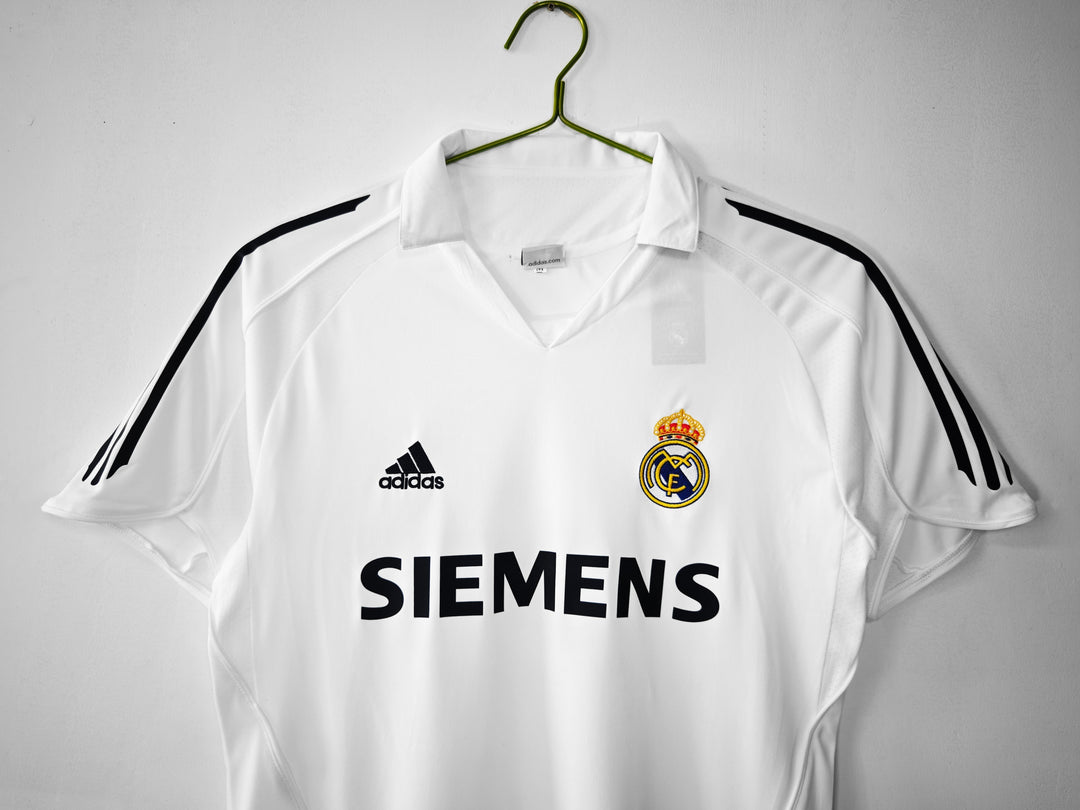 Real Madrid 05/06 Home Retro Shirt