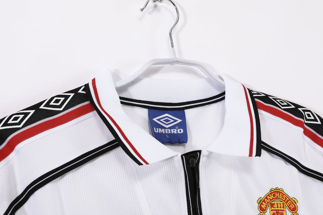 Manchester United 98/99 Away Retro Shirt