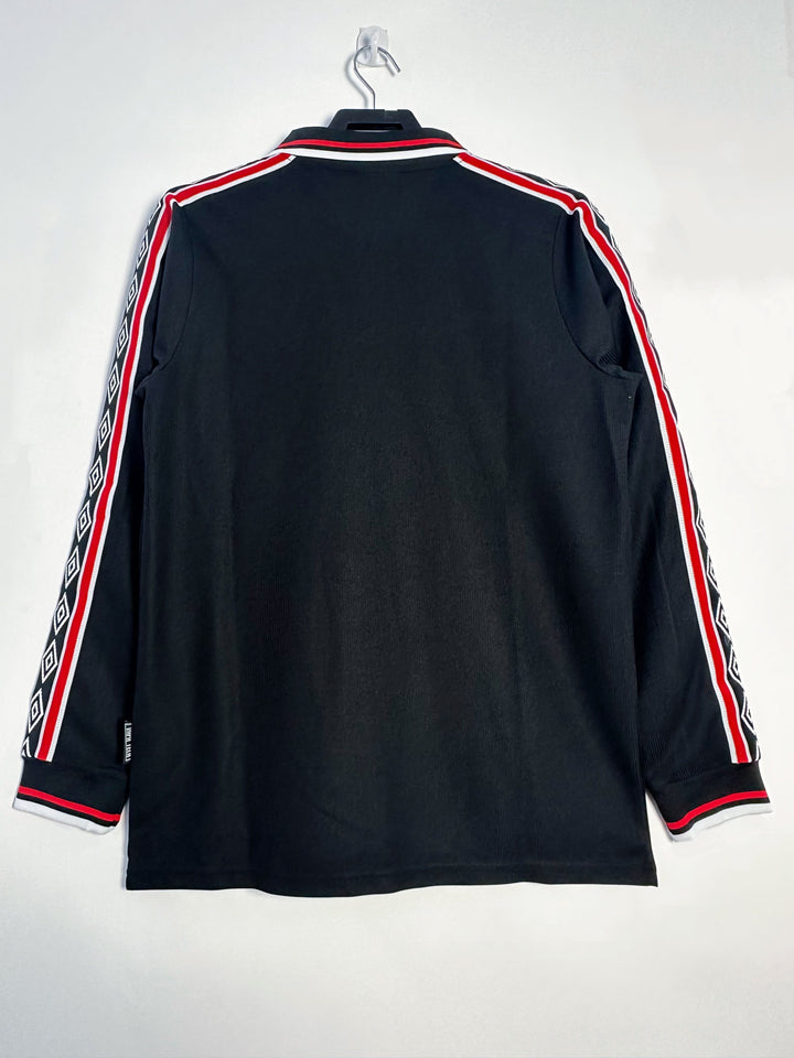 Manchester United 1998 Goalkepper Retro Shirt - Long Sleeve