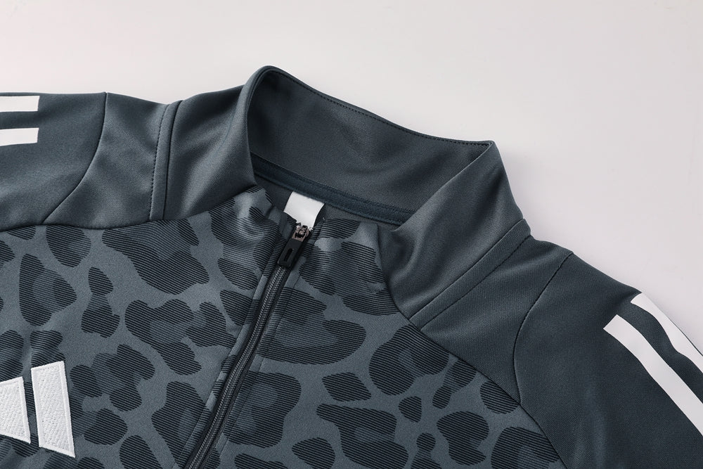 Adidas Training Set – Dark Gray
